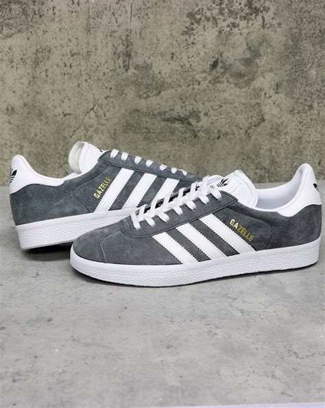 cheap adidas trainers gazelle|Adidas gazelle grey two gold.